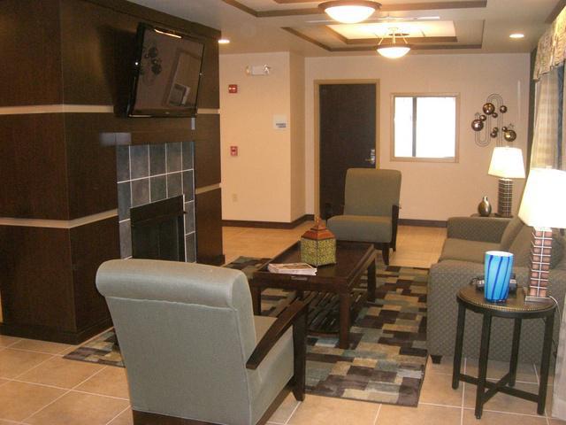 Holiday Inn Express Hotel & Suites Newport South By Ihg Экстерьер фото